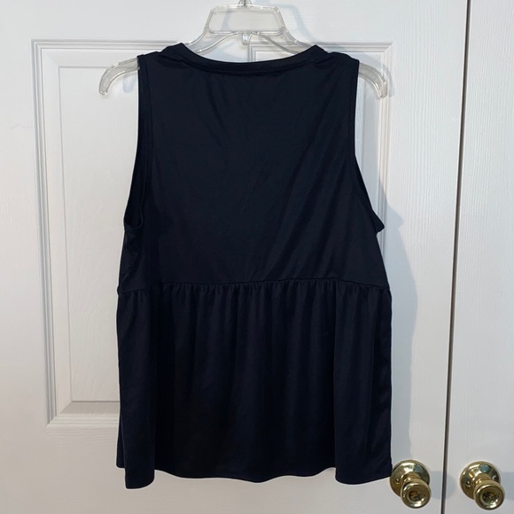 Tank top - Picture 3 of 3